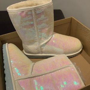 UGG SPARKLES I DO STYLE # 1003511 WHITE BOOTS